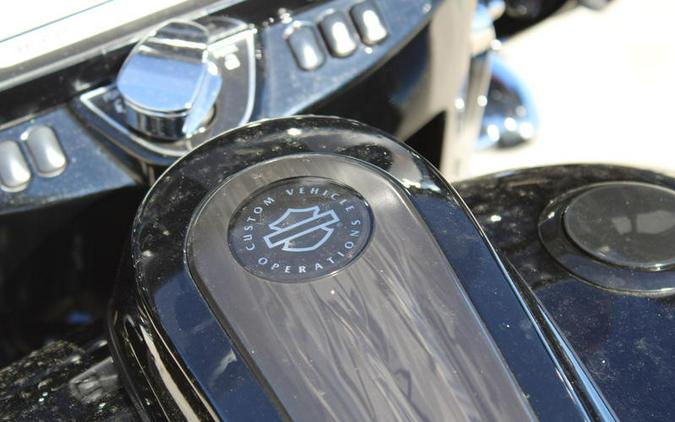 2017 Harley-Davidson® FLHXSE - CVO™ Street Glide®