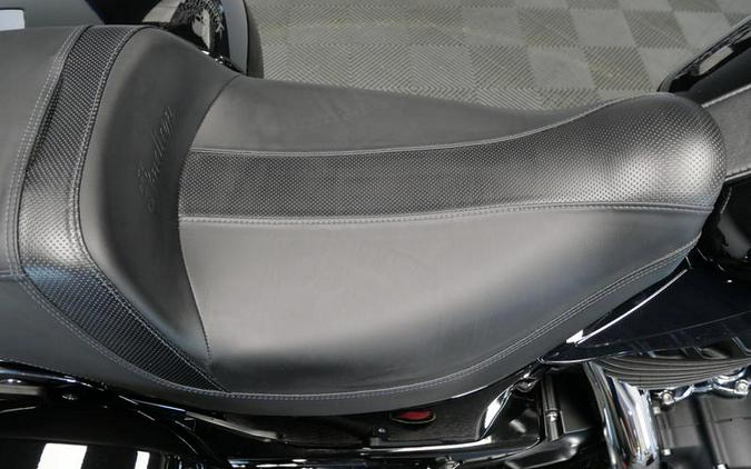 2024 Indian Motorcycle® Chieftain® Black Metallic