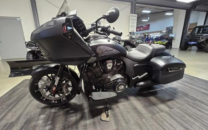 2026 Indian CHALLENGER DARK HORSE + 112 PACKAGE