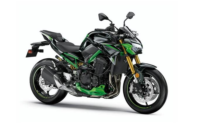 2022 Kawasaki Z900 SE Review [10 Fast Facts From the Canyons]