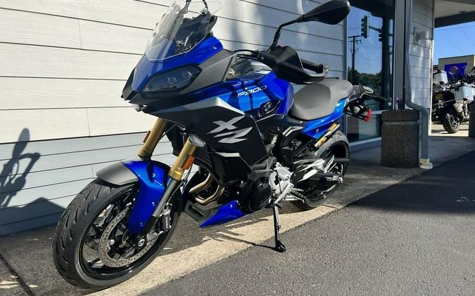 2023 BMW F 900 XR