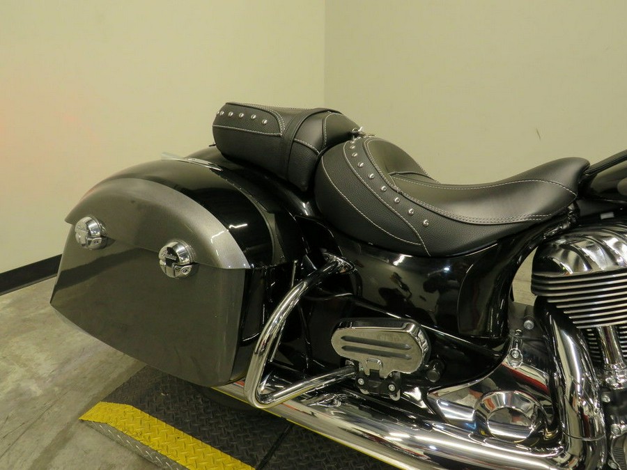 2024 Indian Motorcycle® Springfield® Black Metallic/Titanium Metallic