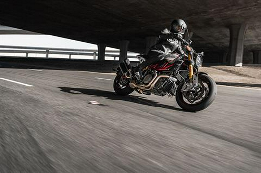 2022 Indian Motorcycle FTR R Carbon