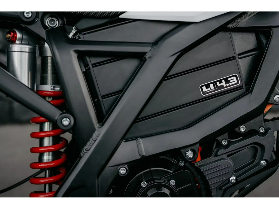 2026 Zero Motorcycles XE