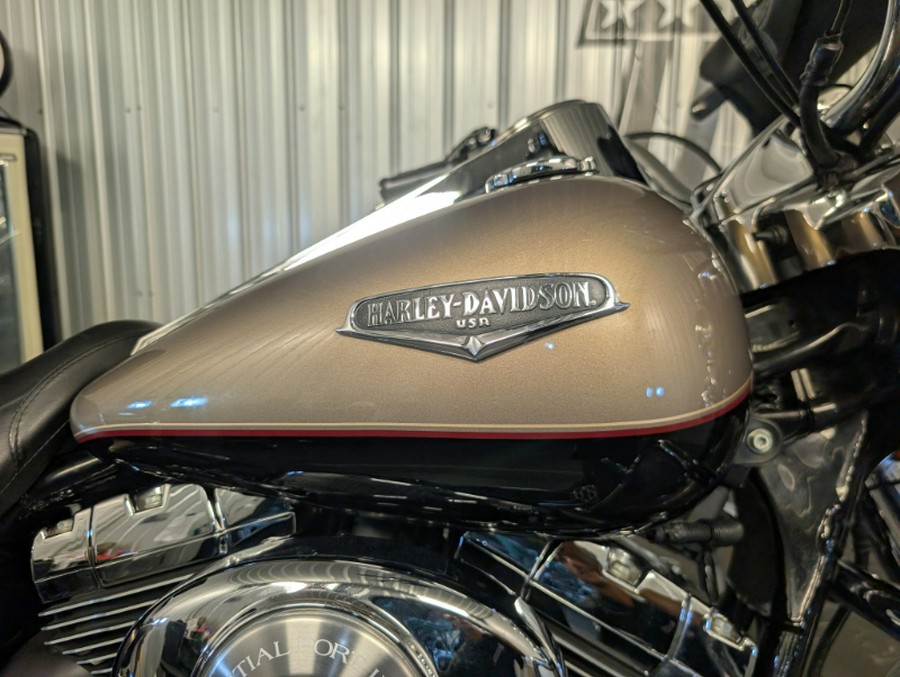 2004 Harley-Davidson ROAD KING CLASSIC (EFI)