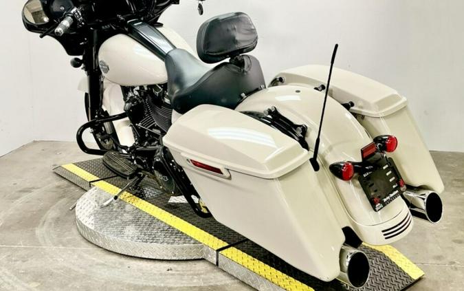 2022 Harley-Davidson® Street Glide® Special FLHXS