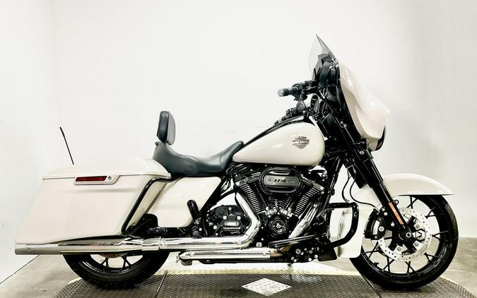 2022 Harley-Davidson® Street Glide® Special FLHXS