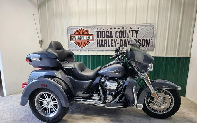 2022 Harley-Davidson® FLHTCUTG - Tri Glide® Ultra