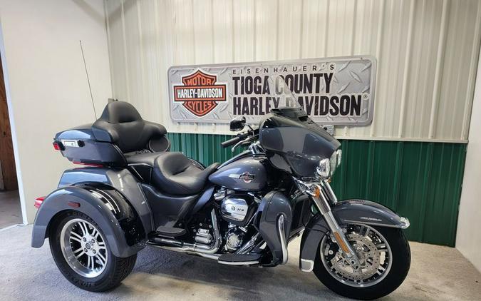 2022 Harley-Davidson® FLHTCUTG - Tri Glide® Ultra