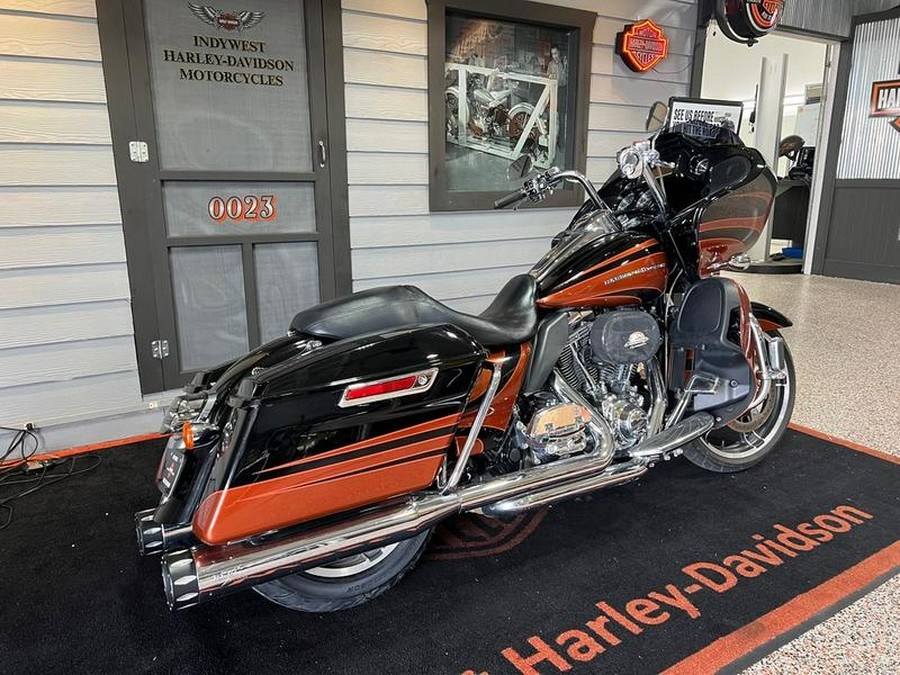 2015 Harley-Davidson® FLTRUSE - CVO™ Road Glide® Ultra