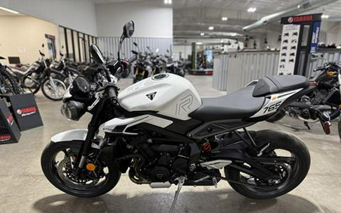 2025 Triumph Street Triple 765 R