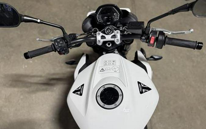 2025 Triumph Street Triple 765 R