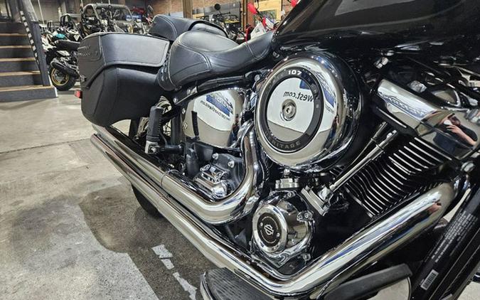 2020 Harley-Davidson Softail FLHC - Heritage Classic