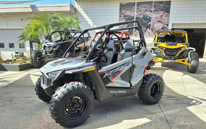 2024 Polaris RZR 200 EFI