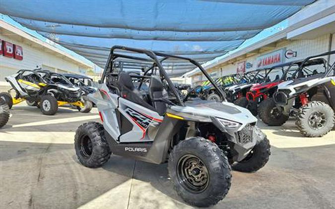 2024 Polaris RZR 200 EFI