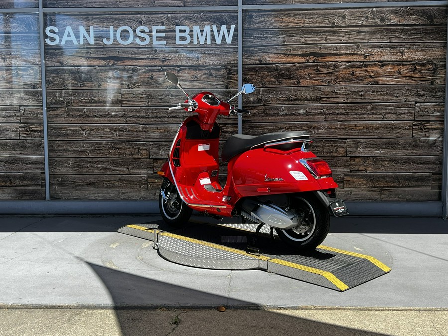 2024 Vespa GTS