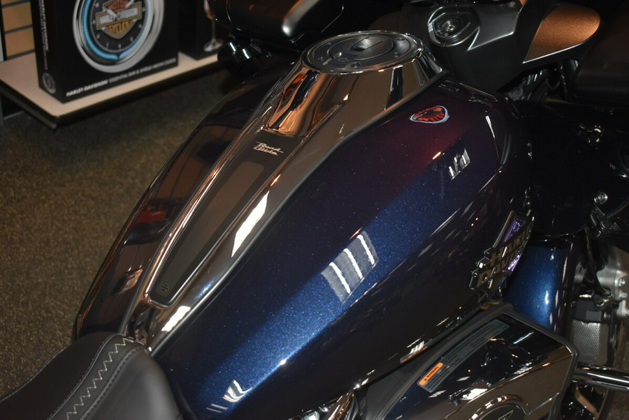 FLTRX 2025 Road Glide®