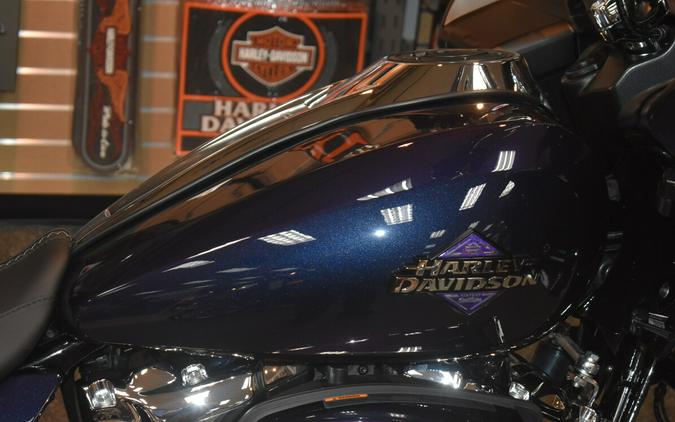 FLTRX 2025 Road Glide®