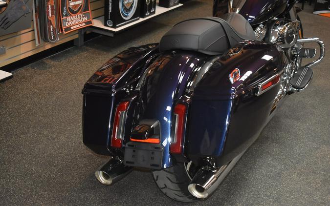 FLTRX 2025 Road Glide®