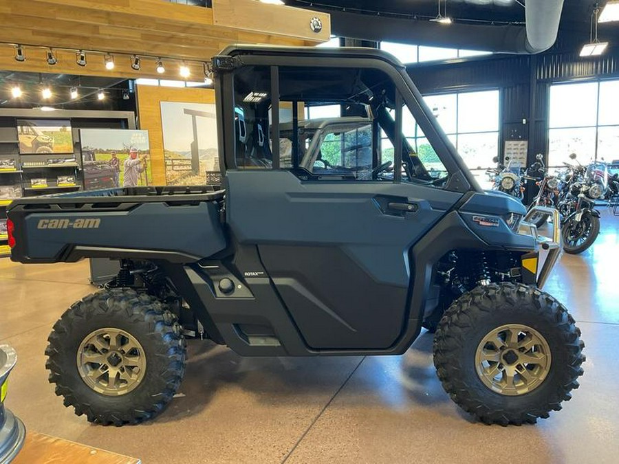 2025 Can-Am® Defender Limited HD10