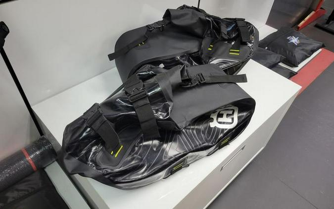 2025 Husqvarna® Norden 901 Expedition
