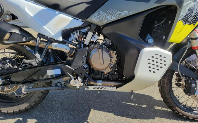 2025 Husqvarna® Norden 901 Expedition