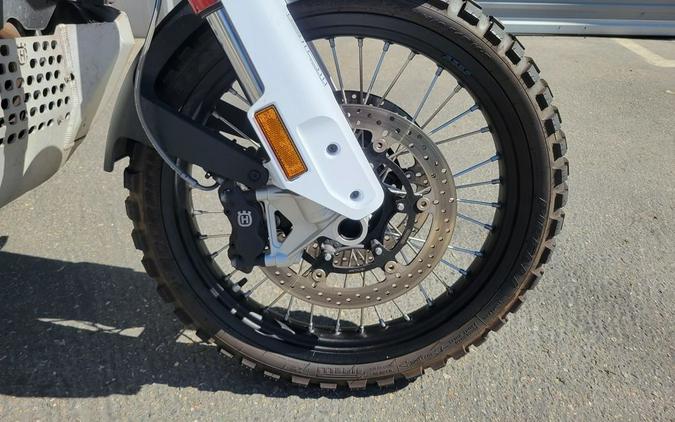 2025 Husqvarna® Norden 901 Expedition