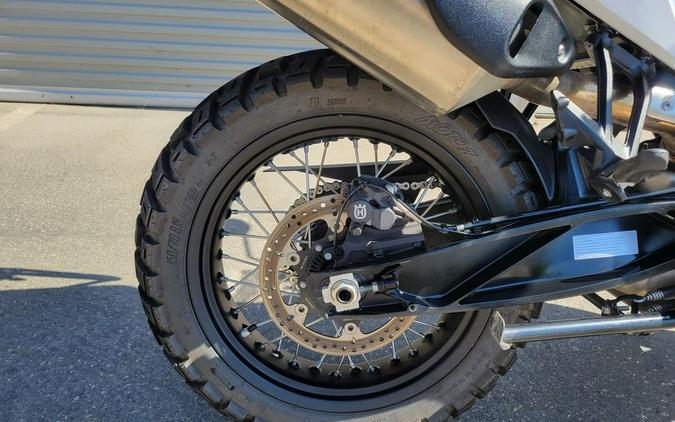2025 Husqvarna® Norden 901 Expedition