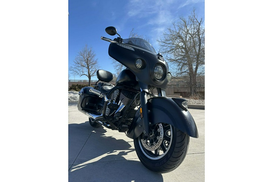 2017 CHIEFTAIN DARK HORSE, THNDR BLK SMOKE, 49S Dark Horse® - Indian Motorcycle