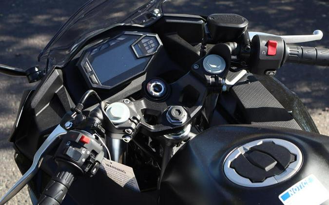 2026 Kawasaki Ninja® 500 Metallic Flat Spark Black