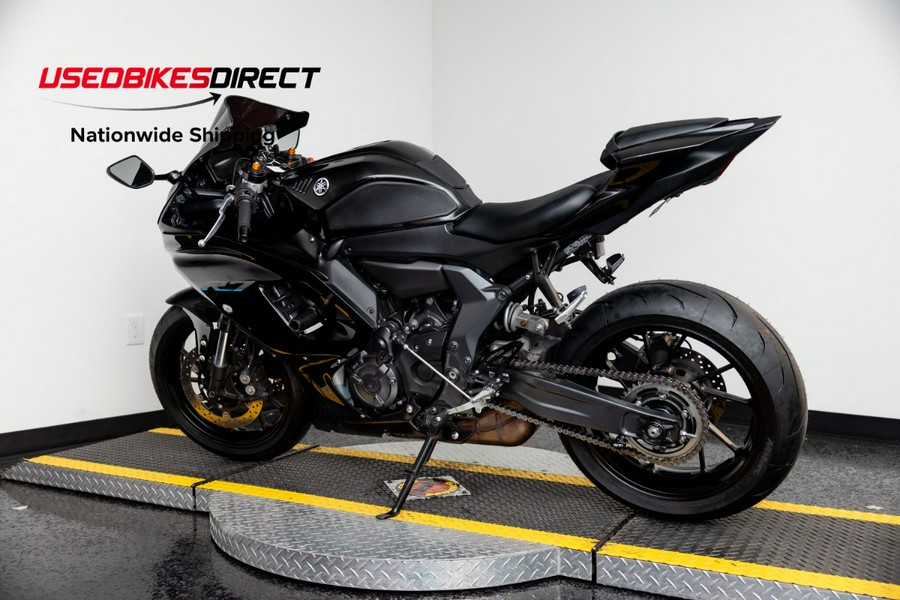2023 YAMAHA YZF-R7 - $9,499.00