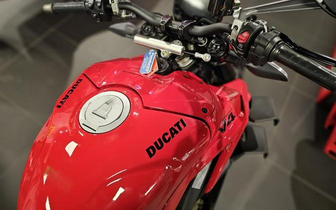 2024 Ducati Streetfighter V4 Red