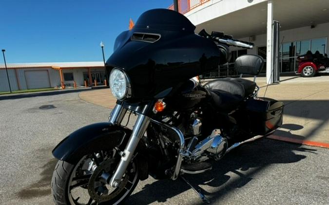 2017 Harley-Davidson Street Glide Special Black
