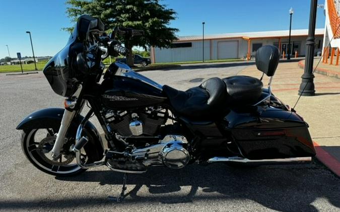 2017 Harley-Davidson Street Glide Special Black