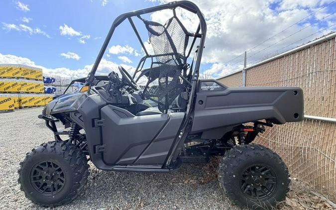 2026 Honda Pioneer 700 Deluxe