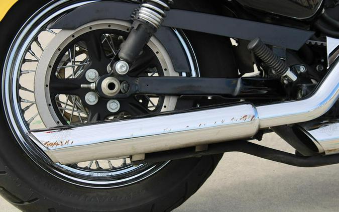 2017 Harley-Davidson® XL1200C - 1200 Custom