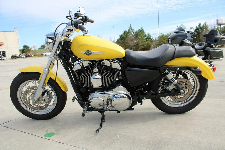 2017 Harley-Davidson® XL1200C - 1200 Custom