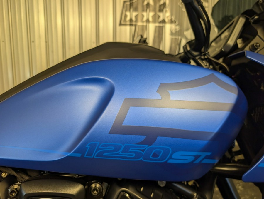 2026 Harley-Davidson PAN AMERICA 1250 ST