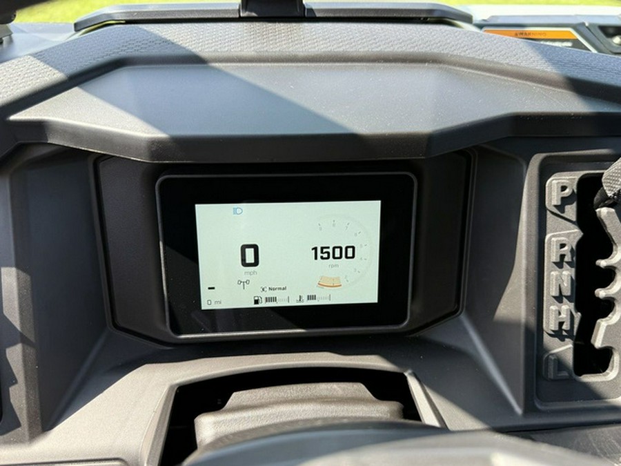 2027 Can-Am Defender MAX Limited HD11