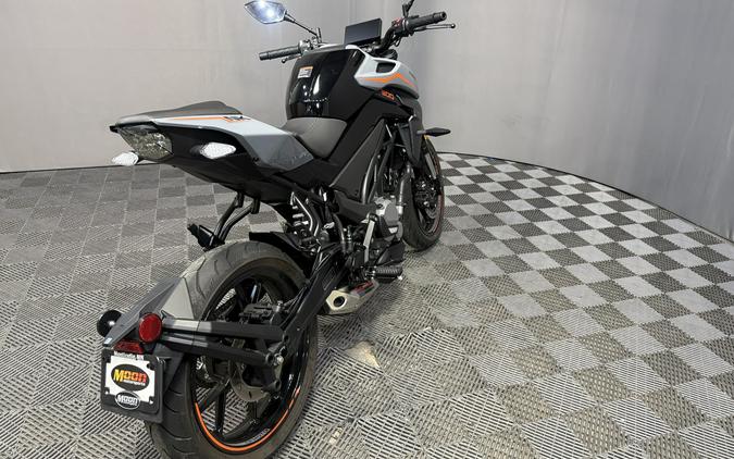 2022 CF MOTO 300 NK