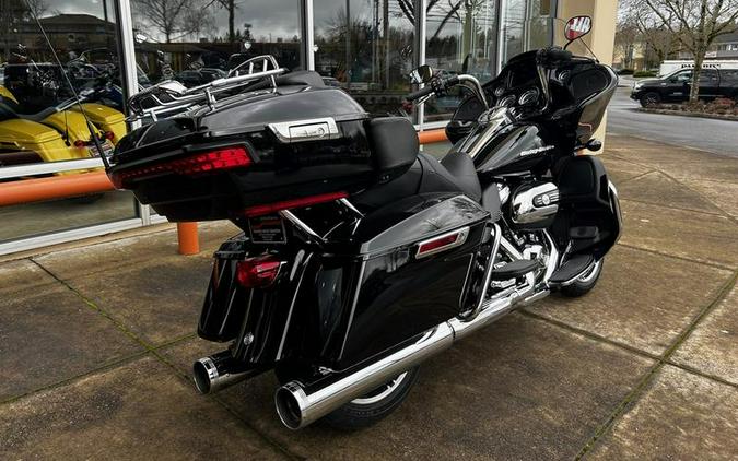 2022 Harley-Davidson Road Glide ST Review [12 Fast Facts]