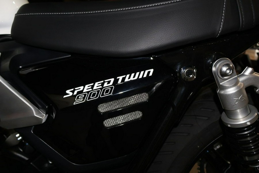2025 Triumph Speed Twin 900 Aluminium Silver/Carnival Red/Jet B