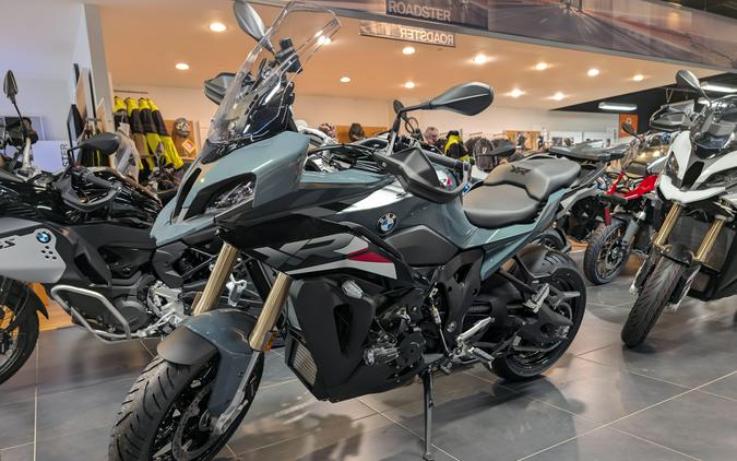 2026 BMW S 1000 XR