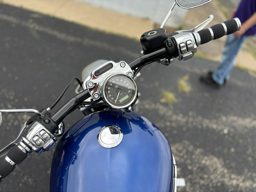 2016 Harley-Davidson SPORTSTER 1200XL CUSTOM 1200 Custom