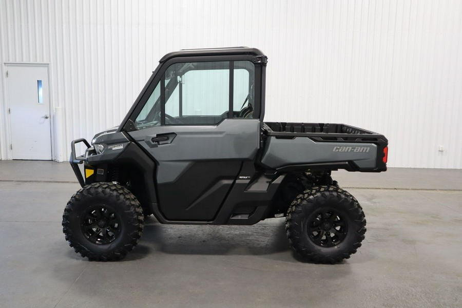 2024 Can-Am® Defender Limited HD10