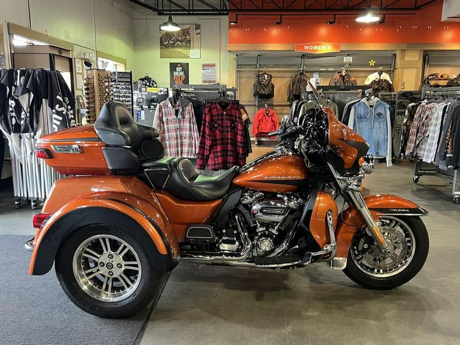 2019 Harley-Davidson® FLHTCUTG - Tri Glide® Ultra