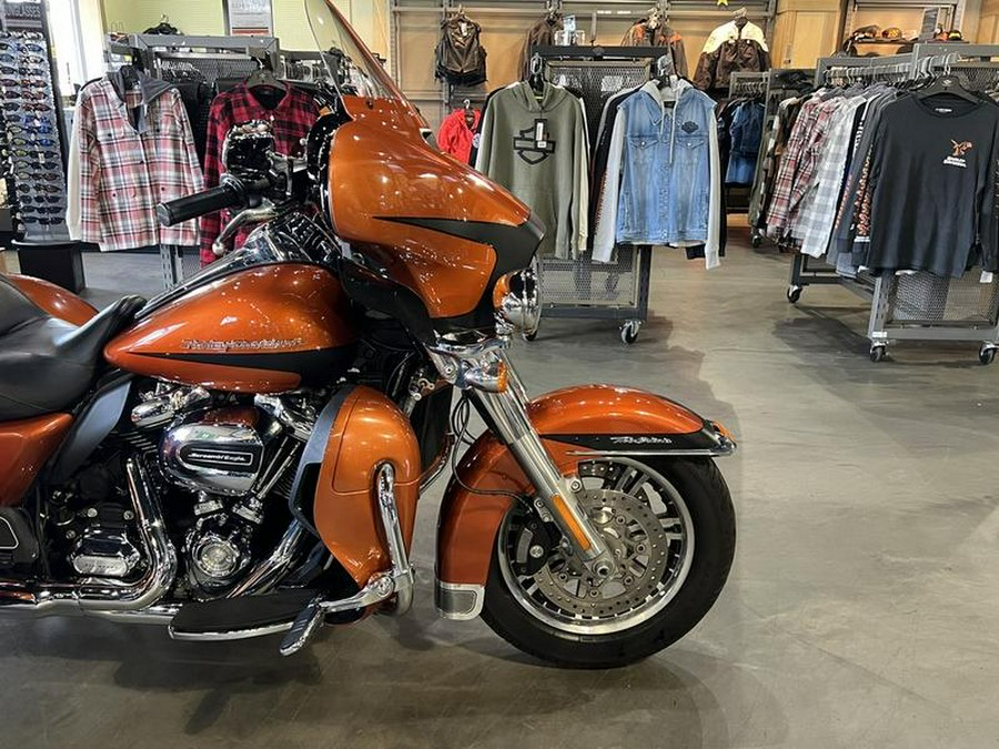 2019 Harley-Davidson® FLHTCUTG - Tri Glide® Ultra