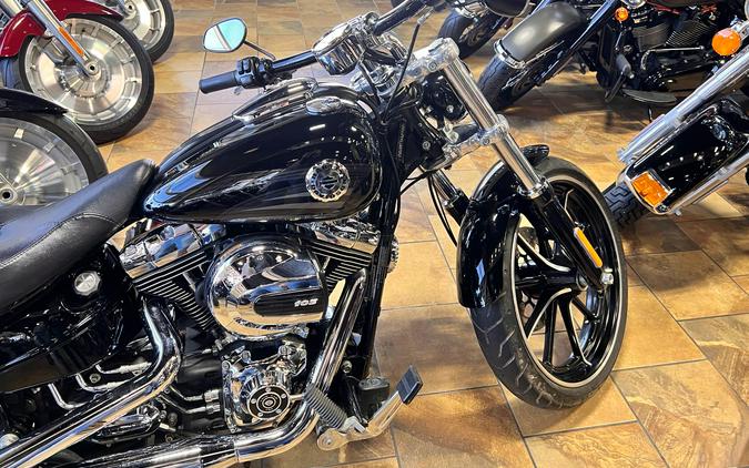 2016 Harley-Davidson Softail Breakout