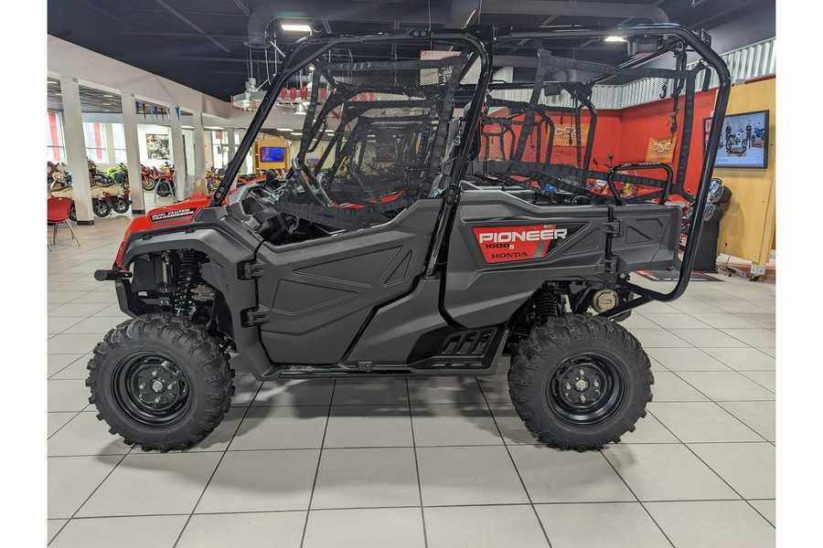 2024 Honda Pioneer 1000-5