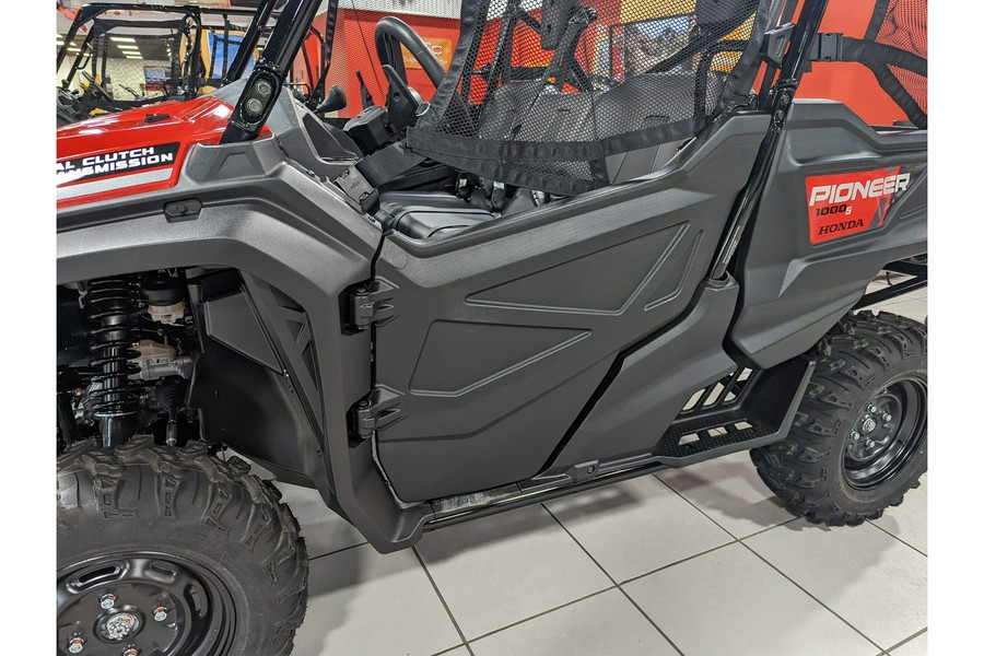 2024 Honda Pioneer 1000-5